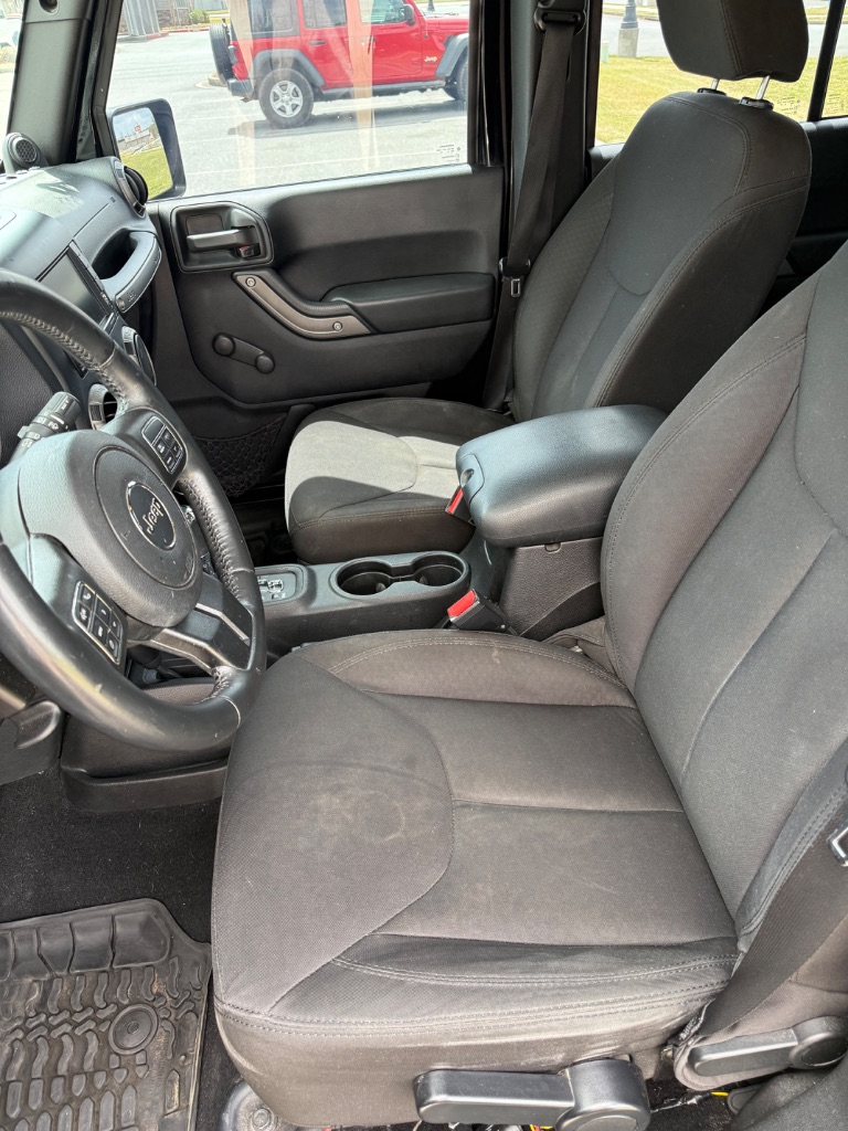 2014 Jeep Wrangler Unlimited Sport - Photo 10